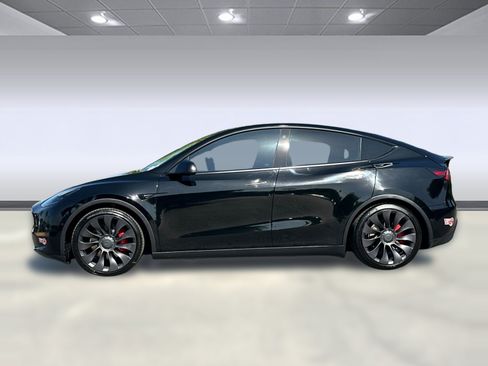 Used 2021 Tesla Model Y Performance AWD/4WD image 2