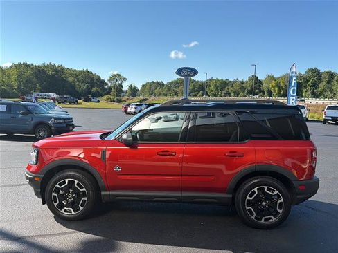Certified 2022 Ford Bronco Sport Outer Banks AWD/4WD image 4