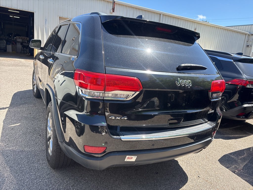 Used 2015 Jeep Grand Cherokee Limited AWD/4WD image 13