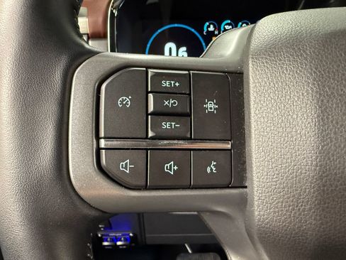 Used 2022 Ford F150 Lariat AWD/4WD image 31