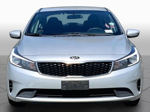 Used 2017 Kia Forte LX FWD image 4