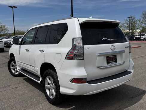 Used 2017 Lexus GX 460 w/ Navigation Package AWD/4WD image 7