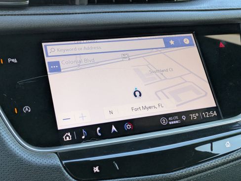 Used 2024 Cadillac XT5 Premium Luxury image 32