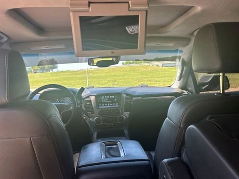 Used 2019 GMC Yukon XL Denali w/ Denali Ultimate Package AWD/4WD image 10