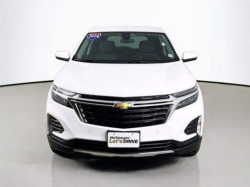 Used 2024 Chevrolet Equinox LT image 3