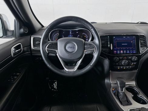 Used 2019 Jeep Grand Cherokee Limited AWD/4WD image 22