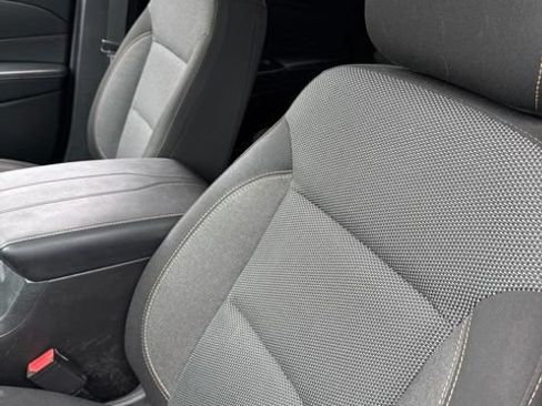 Used 2018 Chevrolet Traverse LT AWD/4WD image 7
