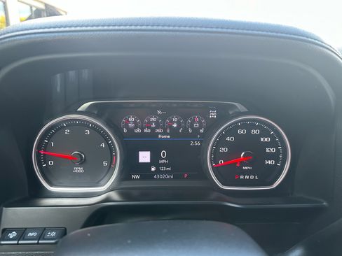 Used 2023 Chevrolet Silverado 2500 High Country w/ Z71 Off-Road Package image 23