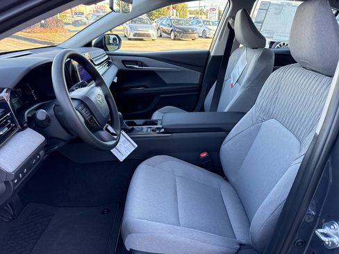 New 2026 Toyota Camry LE image 10