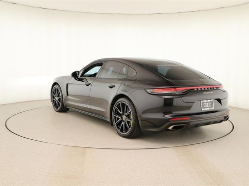 Used 2021 Porsche Panamera 4S image 4