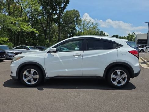 Used 2016 Honda HR-V EX-L image 2
