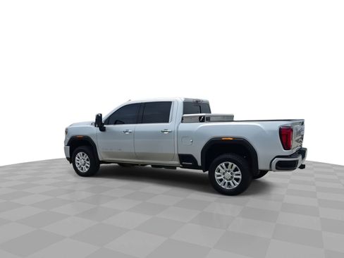 Certified 2020 GMC Sierra 2500 Denali w/ Denali Ultimate Package AWD/4WD image 6