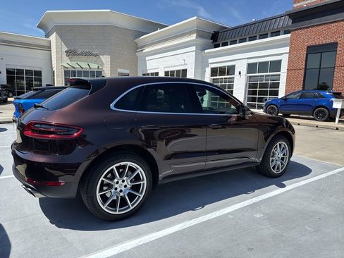 Used 2018 Porsche Macan S AWD/4WD image 3