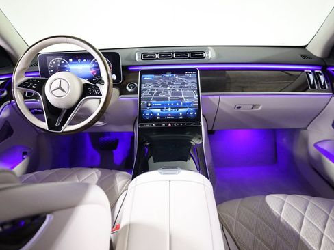 Used 2022 Mercedes-Benz S 580 4MATIC Sedan w/ Rear Seat Package image 40