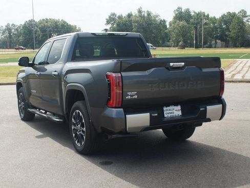 Used 2024 Toyota Tundra Limited AWD/4WD image 16
