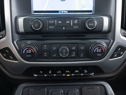 Used 2018 GMC Sierra 1500 SLT AWD/4WD image 41