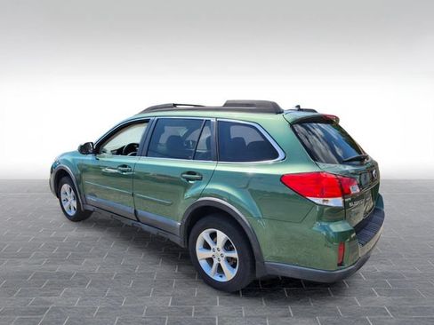 Used 2014 Subaru Outback 2.5i Limited AWD/4WD image 7