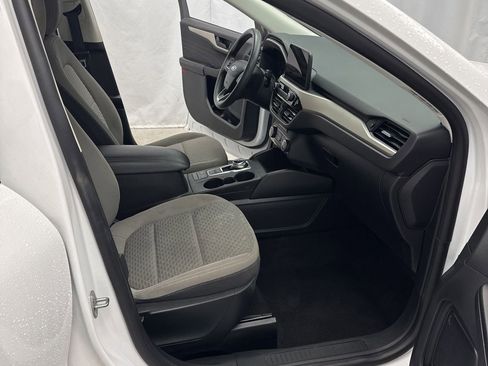 Used 2022 Ford Escape SE AWD/4WD image 26