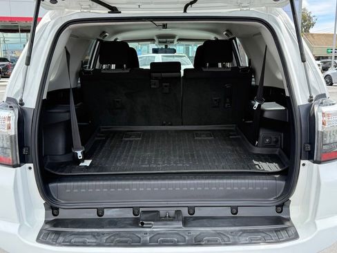 Used 2014 Toyota 4Runner SR5 RWD image 16