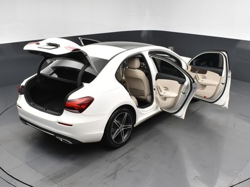 Used 2022 Mercedes-Benz A 220 4MATIC w/ Premium Package Lite image 26