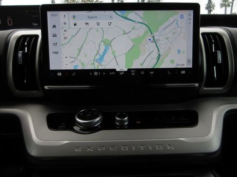 Certified 2025 Ford Expedition Max Active image 15