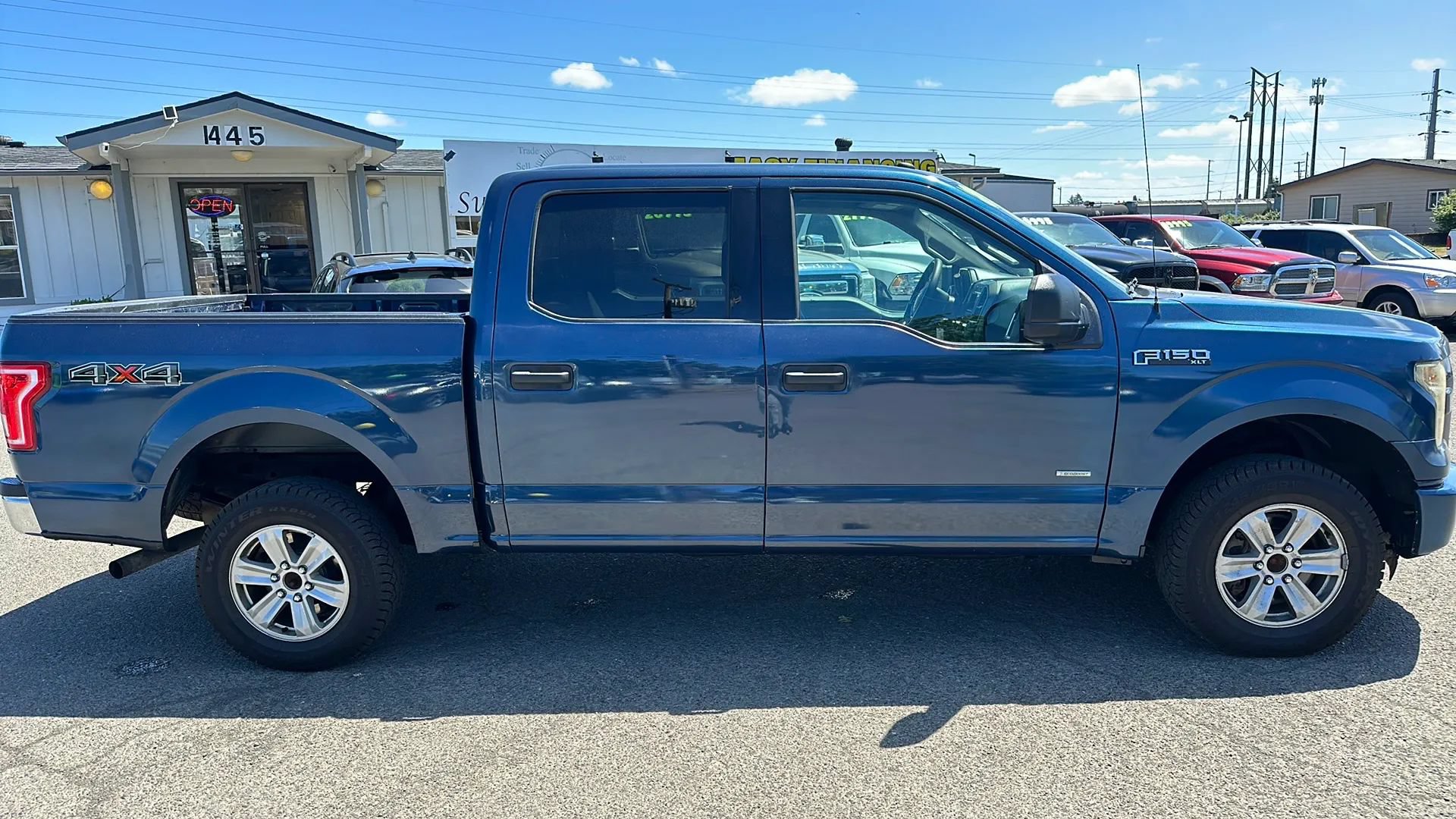 Used 2017 Ford F150 XLT AWD/4WD image 1