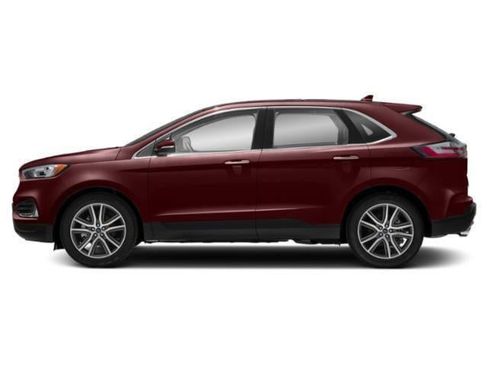 Used 2020 Ford Edge Titanium image 2