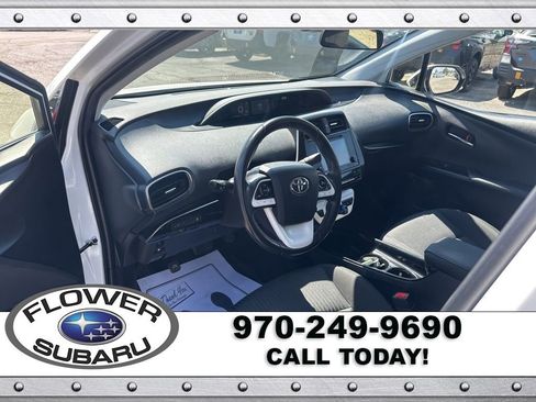 Used 2018 Toyota Prius Prime Plus w/ Carpet Mat Package image 21