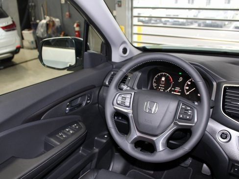 New 2026 Honda Ridgeline RTL image 32