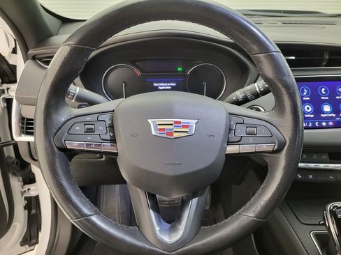 Used 2023 Cadillac XT4 Sport AWD/4WD image 8