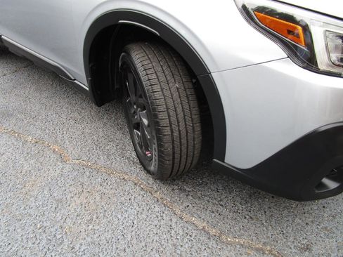 Used 2020 Subaru Outback Onyx Edition XT AWD/4WD image 35