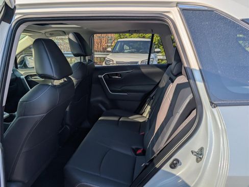 Used 2023 Toyota RAV4 XLE Premium AWD/4WD image 15