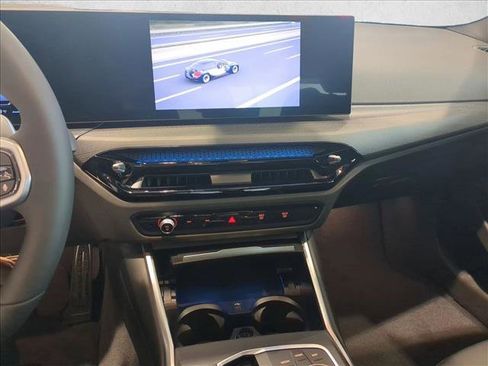 New 2026 BMW 330i Sedan w/ M Sport Package image 12