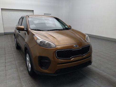 Used 2019 Kia Sportage LX FWD image 13
