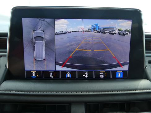 Certified 2021 Chevrolet Suburban High Country AWD/4WD image 33