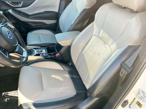 Used 2024 Subaru Forester Limited image 18