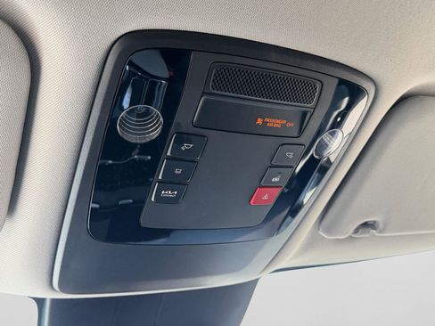 Used 2023 Kia Carnival SX FWD image 33
