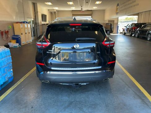 Used 2019 Nissan Murano SL w/ Cargo Package image 5