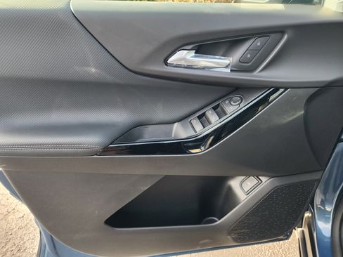 New 2026 Chevrolet Equinox LT w/ Convenience Package II image 23