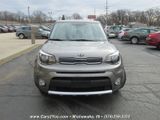 Used 2017 Kia Soul + image 2