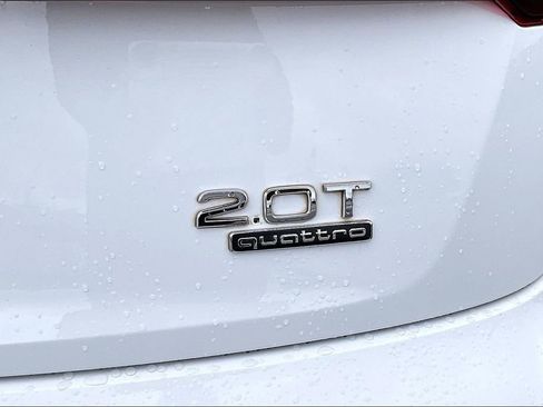 Used 2018 Audi Q5 2.0T Premium Plus AWD/4WD image 30