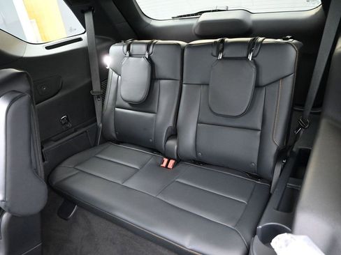 New 2026 Ford Explorer Tremor w/ Tremor Convenience Package image 34