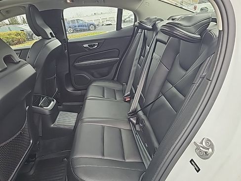 Used 2022 Volvo S60 T8 R-Design Expression w/ Premium Package image 11