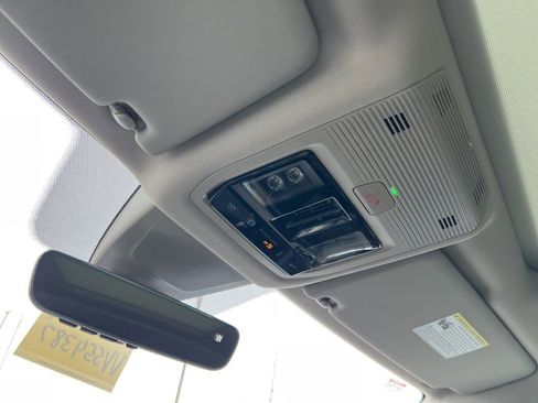 New 2026 Volkswagen Atlas SEL image 22