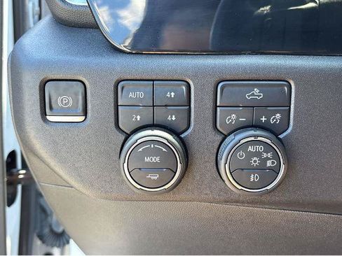 Used 2023 Chevrolet Silverado 1500 LT Trail Boss w/ Protection Package AWD/4WD image 29