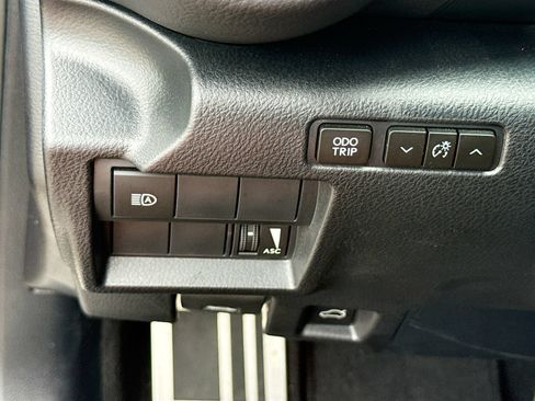 Used 2023 Lexus IS 350 F Sport w/ Memory Package RWD image 10
