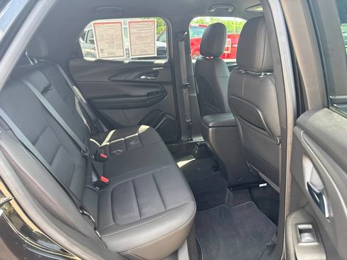 Used 2023 Chevrolet TrailBlazer RS AWD/4WD image 25