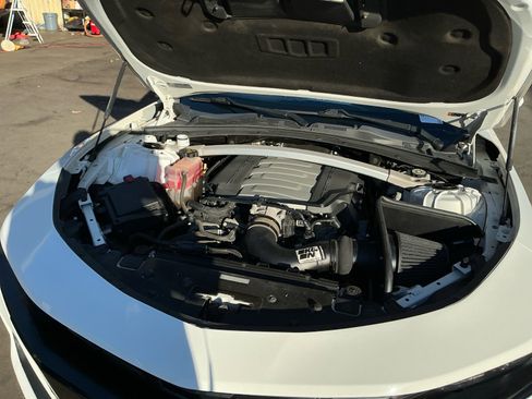 Used 2019 Chevrolet Camaro SS image 17