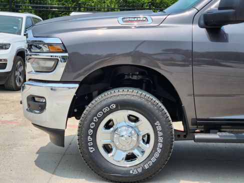 New 2026 RAM 2500 Tradesman AWD/4WD image 10
