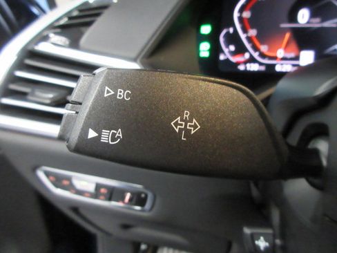 Used 2020 BMW X7 xDrive40i w/ Premium Package image 26